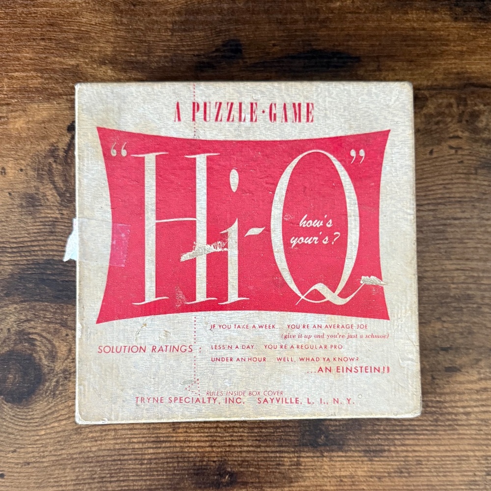 Hi-Q Puzzle Game